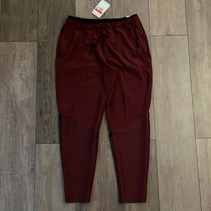 Jordan Dri-FIT Men's Sport Woven Pants Burgundy/Black Mens Large DV1277-680